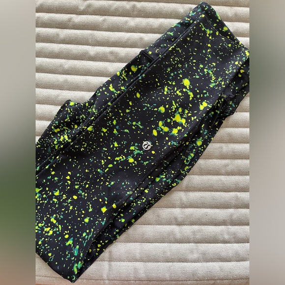 Lululemon Base Pace High-rise Tight Size 4 25” - Picture 4 of 7